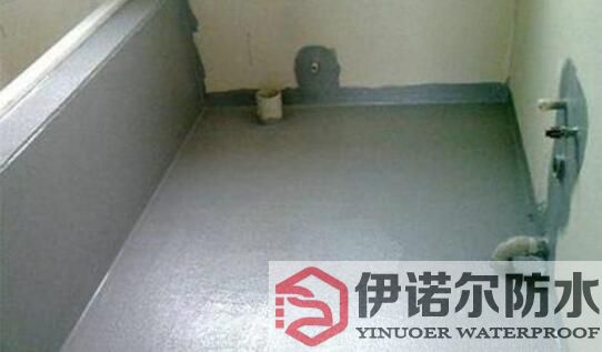 南京在卫生间做防水时，如何避免破坏防水层？